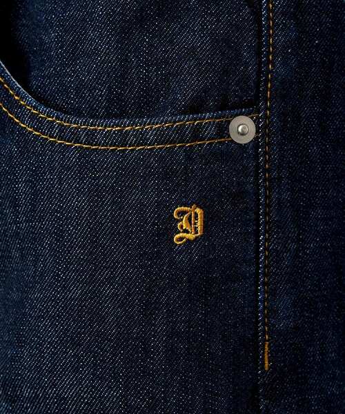 DRESSTERIOR（ドレステリア）の「センタープレスストレートデニム（デニムパンツ・レディース・ブルー系その他・34/36/38/40）」の11枚目の写真