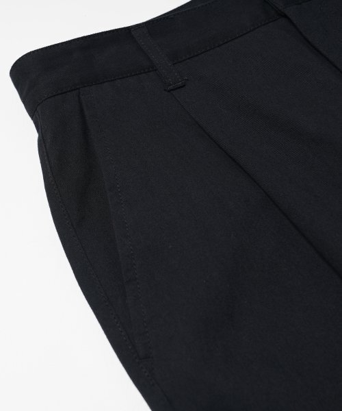 FRIZMWORKS(フリズムワークス)の「OG HAWORTH ONE TUCK PANTS _ BLACK(その他パンツ・メンズ・その他・SMALL/MEDIUM/LARGE/X-LARGE)」の6枚目の写真