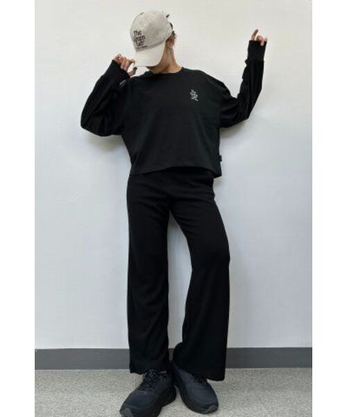 THE GREEN LAB（ザグリーンラボ）の「エッセンシャルクロップ長袖Tシャツ[ブラック]（Tシャツ/カットソー・レディース・その他・FREE）」の16枚目の写真