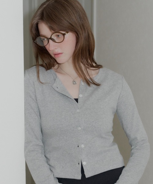 GIUNON(ジウノン)の「rose square plate necklace / ローズスクエアプレートネックレス(ネックレス・レディース・シルバー・FREE)」の6枚目の写真