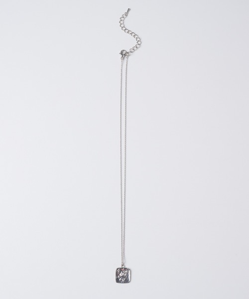 GIUNON(ジウノン)の「rose square plate necklace / ローズスクエアプレートネックレス(ネックレス・レディース・シルバー・FREE)」の19枚目の写真