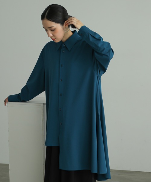 n'OrLABEL(ノアールレーベル)の「左フレアーシャツ(シャツ/ブラウス・レディース・ブラック/オフホワイト/ブルー・FREE)」の11枚目の写真