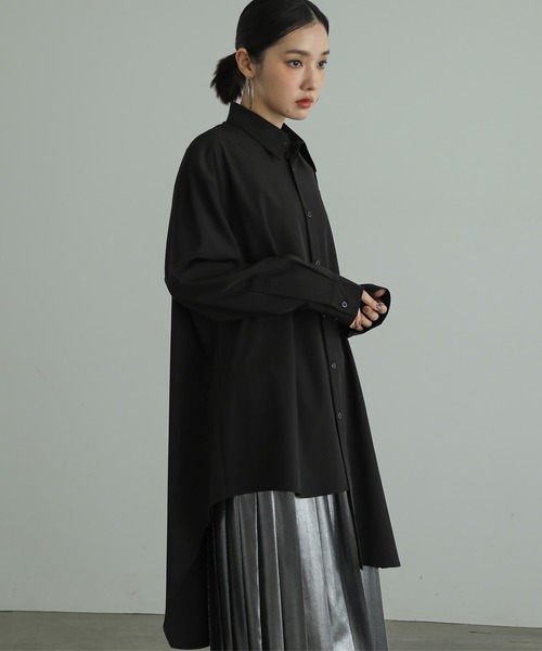 n'OrLABEL(ノアールレーベル)の「左フレアーシャツ(シャツ/ブラウス・レディース・ブラック/オフホワイト/ブルー・FREE)」の4枚目の写真