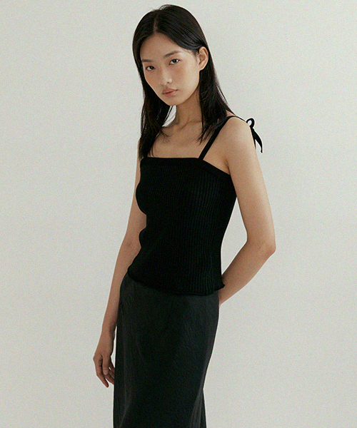 LINGSEOUL（リングソウル）の「ribbed bustier knit-black（ニット/セーター・レディース・その他・FREE）」の4枚目の写真