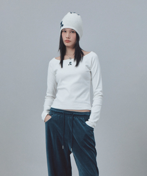 Rest&Recreation(レストアンドレクリエーション)の「REVERSIBLE KNIT BEANIE - NAVY(ニットキャップ/ビーニー・レディース・その他・ONE)」の4枚目の写真