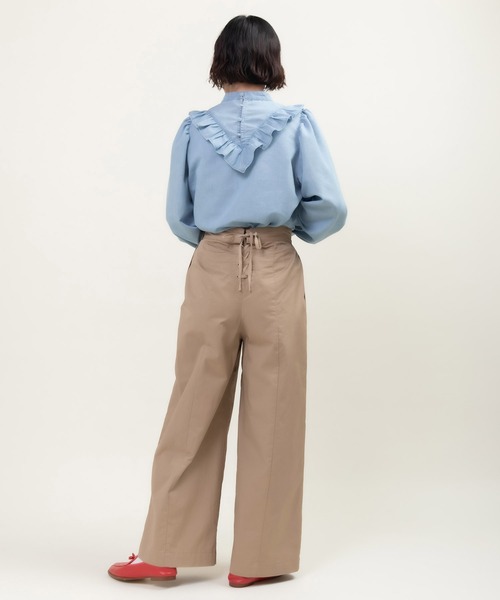 Dot&Stripes CHILD WOMAN(ドットアンドストライプス チャイルドウーマン)の「TCライトオンスデニム Vフリルブラウス(シャツ/ブラウス・レディース・サックスブルー/ブルー・FREE)」の22枚目の写真