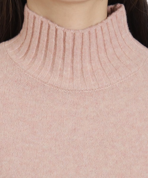 TRUDEA(トルディア)の「ミルドライクハイネックニット(ニット/セーター・レディース・アイボリー/ブルー/チャコールグレー/ピンク・MEDIUM)」の21枚目の写真