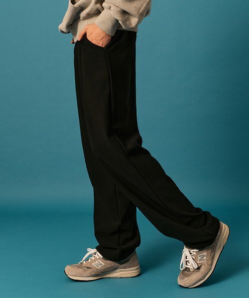 KOLEAT（コレット）の「[Fluffy ver.] MEN Winter Banding Wide Slacks Pants [Black] Winter pants ver.（スラックス・メンズ・その他・MEDIUM/LARGE）」の4枚目の写真