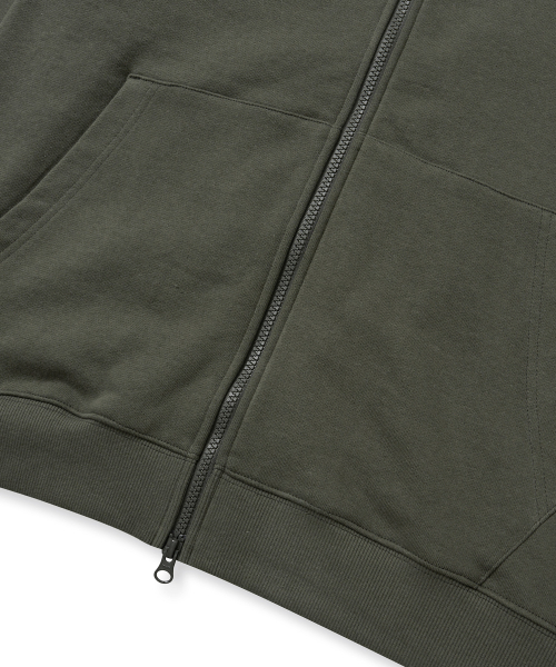 BROWNBREATH(ブラウンブレス)の「TAG HOOD ZIP UP - KHAKI(パーカー・メンズ・その他・MEDIUM/X-LARGE/2XL/LARGE/SMALL)」の5枚目の写真