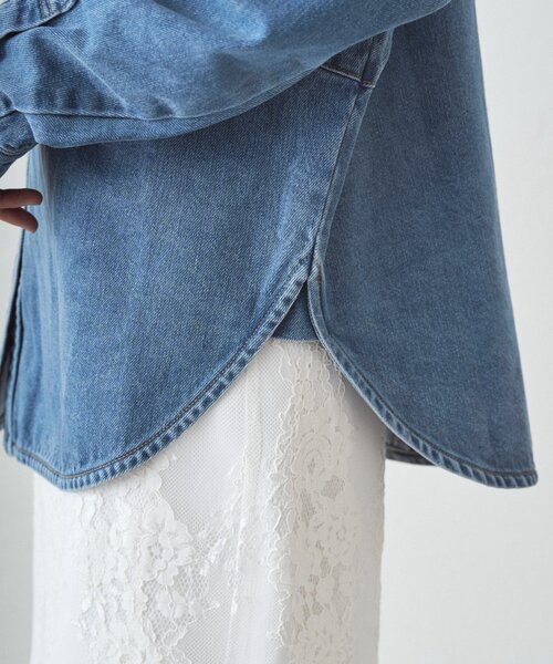 LOUNGEDRESS（ラウンジドレス）の「スウィッチデニムシャツ/ブルー（シャツ/ブラウス・レディース・ブルー・FREE）」の14枚目の写真