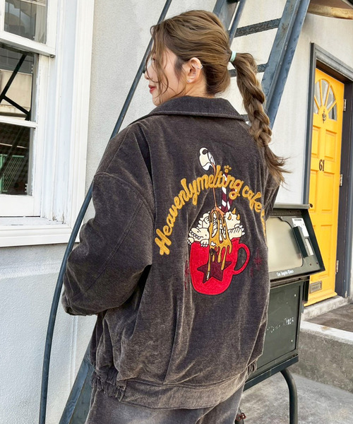 DOUBLE NAME（ダブルネーム）の「フロックツイル Dino CAFE BACK