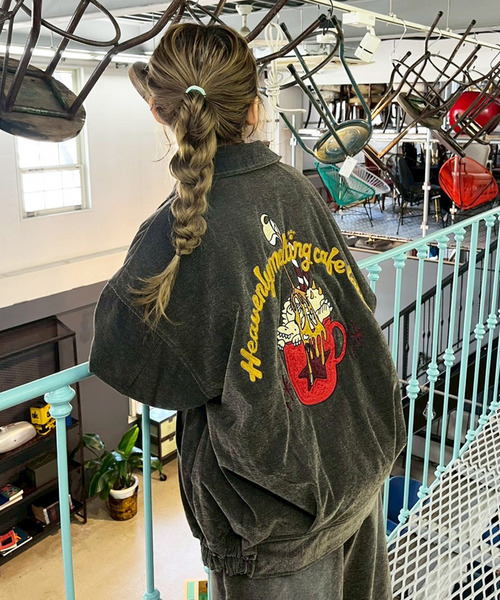 DOUBLE NAME（ダブルネーム）の「フロックツイル Dino CAFE BACK