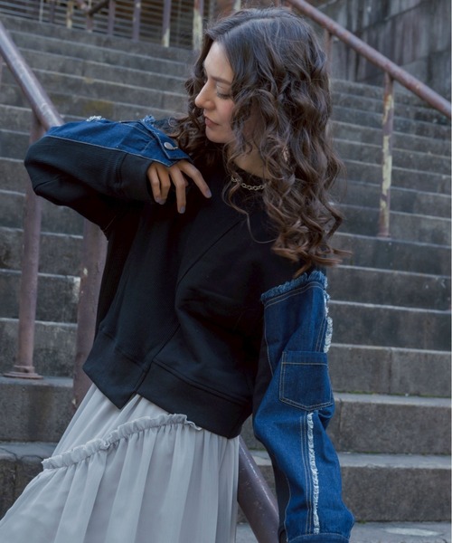 AULA AILA（アウラアイラ）の「AULA AILA/アウラアイラ/別注デニムコンビネーションプルオーバー（Tシャツ/カットソー・レディース・ブラック/ホワイト系2・0）」の2枚目の写真