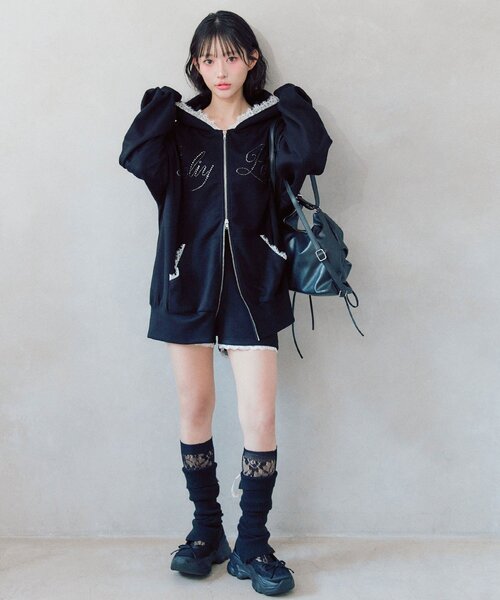 OLIVE des OLIVE（オリーブデオリーブ）の「ダンボールショートパンツ（その他パンツ・レディース・トップグレー/ピンク/ブラック・FREE）」の8枚目の写真