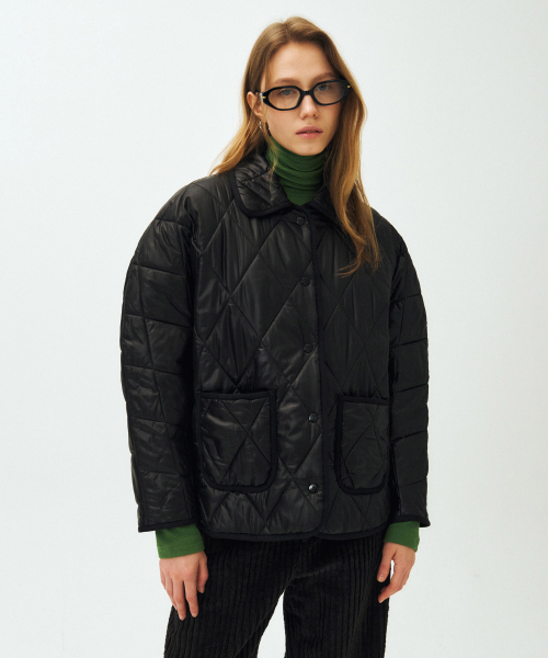 MAIS(マイス)の「GLOSSY QUILTING RAGLAN JACKET / BLACK(ダウンジャケット/コート・レディース・ブラック・FREE)」の1枚目の写真