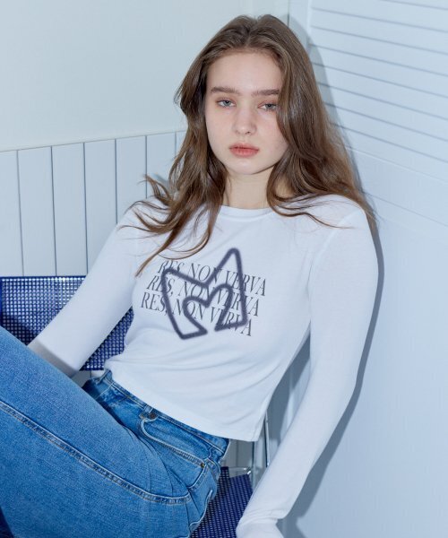 MARROT(マロット)の「シグニチャーロゴプリントTシャツ_ホワイト(Tシャツ/カットソー・レディース・その他・FREE)」の2枚目の写真