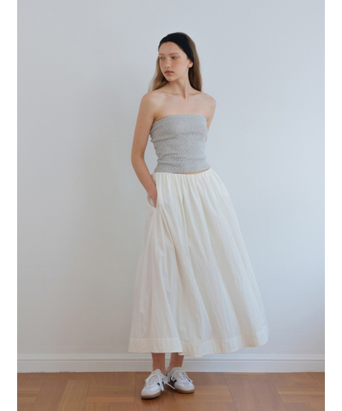 UNNOUT(アナウト)の「MAXI FULL SKIRT IVORY(スカート・レディース・その他・FREE)」の2枚目の写真