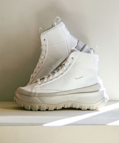 NIKE(ナイキ)の「(NIKE)BLAZER MID ROAM(スニーカー・レディース・ブラック/ホワイト・23cm/25cm/24cm)」の2枚目の写真
