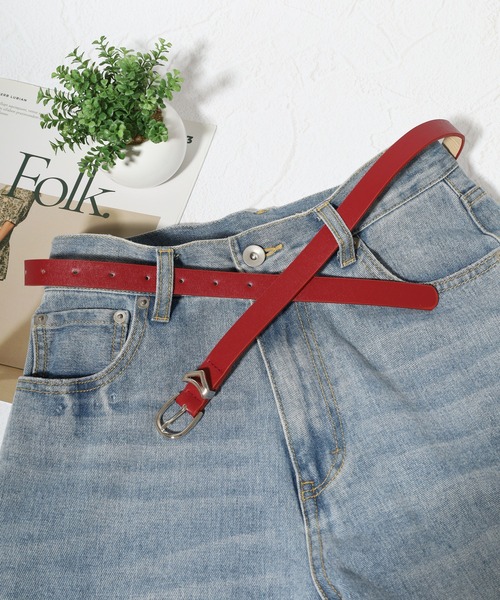 FUNALIVE（ファンアライブ）の「シンプル　V字型バックル 　スリムベルト（ベルト・レディース・ブラック/シルバー/ダークブラウン/レッド系その他/ブラウン・FREE）」の4枚目の写真