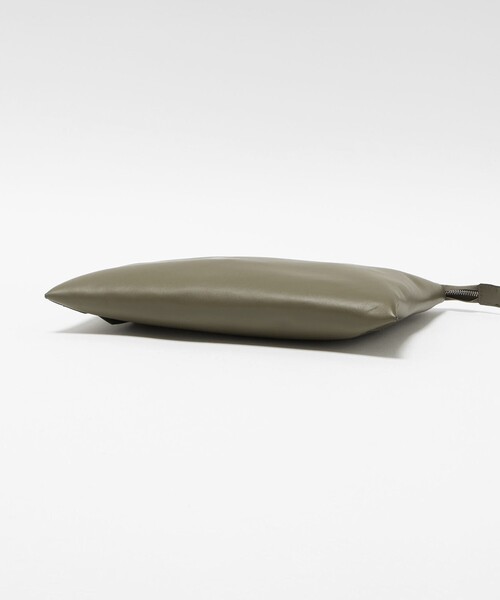 Daniel＆Bob（ダニエルアンドボブ）の「【別注】＜Daniel&Bob＞CLUTCH/クラッチバッグ（クラッチバッグ・メンズ・ブラック/オリーブ・FREE）」の6枚目の写真