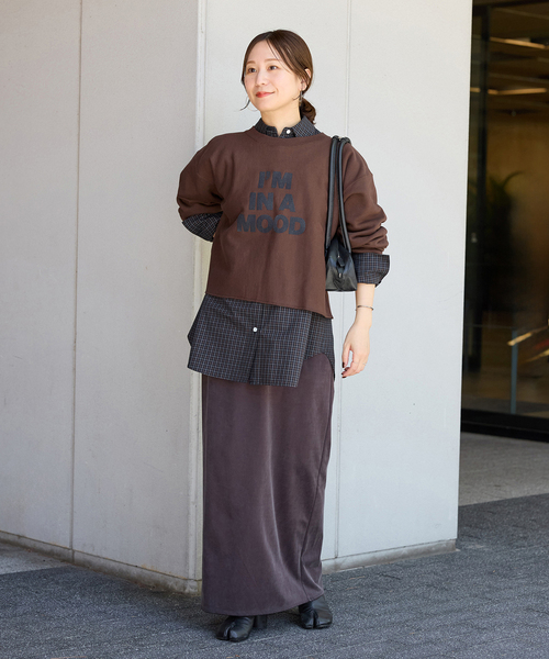 JOURNAL STANDARD（ジャーナルスタンダード）の「《追加》CROPPED LOGO SWEAT（スウェット・レディース・ブラウン/アイボリー/ブラック/ブラック系その他・FREE）」の10枚目の写真