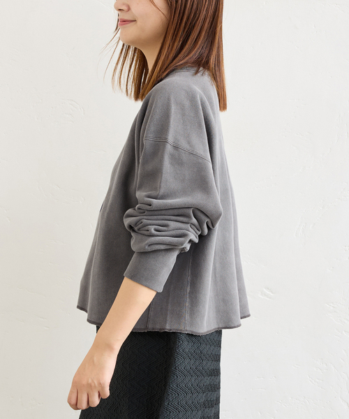 JOURNAL STANDARD（ジャーナルスタンダード）の「《追加》CROPPED LOGO SWEAT（スウェット・レディース・ブラウン/アイボリー/ブラック/ブラック系その他・FREE）」の15枚目の写真