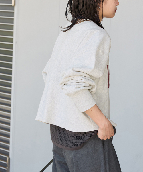 JOURNAL STANDARD（ジャーナルスタンダード）の「《追加》CROPPED LOGO SWEAT（スウェット・レディース・ブラウン/アイボリー/ブラック/ブラック系その他・FREE）」の21枚目の写真