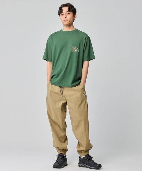 KRIFF MAYER（クリフメイヤー）の「【着る防虫】BUG PROOF プリントTシャツ フライ（防蚊加工・90'sレトロ・キャンプ・ドッグリンクコーデ）（Tシャツ/カットソー・メンズ・ブラウン/グリーン/ブラック・MEDIUM/LARGE/X-LARGE）」の5枚目の写真