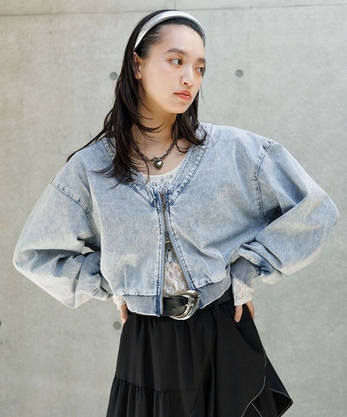 PAGEBOY（ページボーイ）の「＜まるでデニム見え！/紫外線カット/接触冷感＞マルデニZIPボレロ（カーディガン/ボレロ・レディース・ブラック/ブルー・FREE）」の11枚目の写真