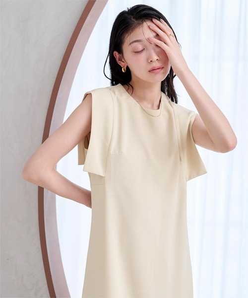 UR'S(ユアーズ)の「スクエアスリーブロングワンピース(ワンピース・レディース・ベージュ/ブラック/グレー・L/M/S)」の18枚目の写真