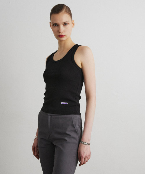 AHRE(アフレ)の「SCOOP NECK SLEEVELESS_BLACK(Tシャツ/カットソー・レディース・その他・SMALL/MEDIUM)」の2枚目の写真