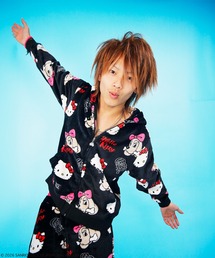 Never mind the XU / Chikashitsu+（ネバーマインド ザ エックスユー / チカシツプラス）の「【GALFY】ラブリーふわもこ3ピースSET UP / 【ガルフィー】総柄猫耳３ピースセットアップ（ルームウェア/パジャマ）」