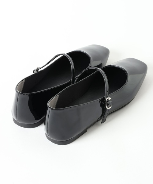 LAKOLE(ラコレ)の「アソートストラップスクエアパンプス / 640175(パンプス・レディース・レッド/ブラウン系その他/ブラック・LARGE/MEDIUM/SMALL)」の8枚目の写真