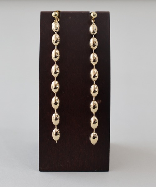 J by blue(ジェイバイブルー)の「オーバルボールチェーンピアス / ニッケルフリー(ピアス(両耳用)・レディース・シルバー/ゴールド・FREE)」の4枚目の写真