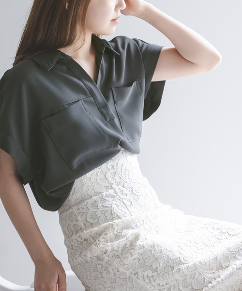 Noble(ノーブル)の「ワークディテールノースリブラウス(シャツ/ブラウス・レディース・ホワイト/チャコールグレー・FREE)」の1枚目の写真