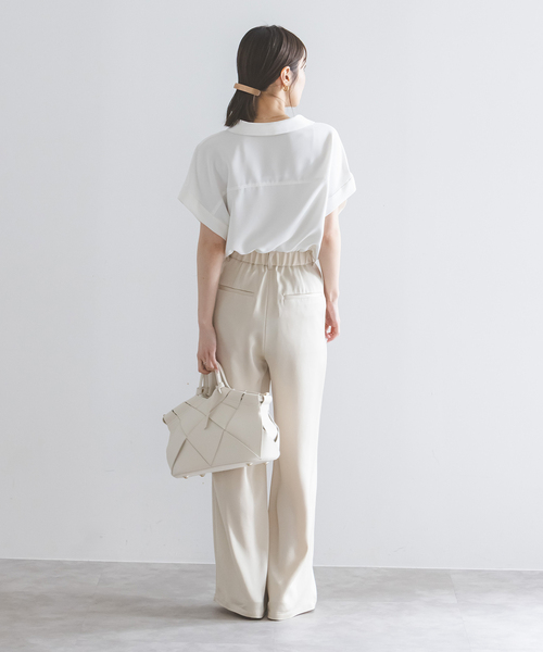 Noble(ノーブル)の「ワークディテールノースリブラウス(シャツ/ブラウス・レディース・ホワイト/チャコールグレー・FREE)」の22枚目の写真