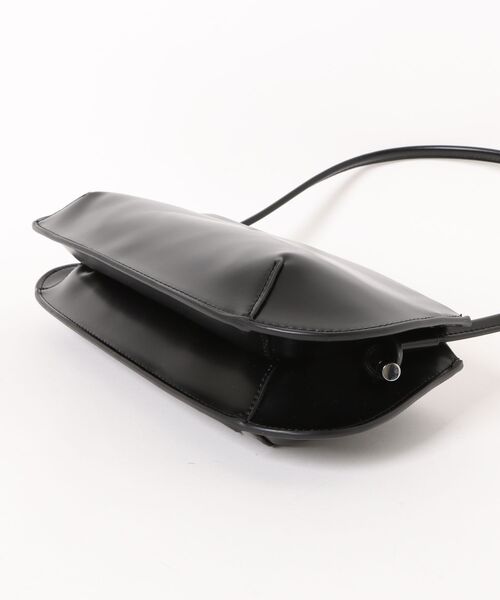 Three Four Time（ｽﾘｰﾌｫｰﾀｲﾑ）の「ダブルセミショルダー（ショルダーバッグ・レディース・ブラック・FREE）」の3枚目の写真