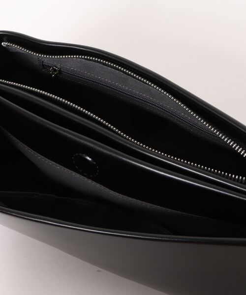 Three Four Time（ｽﾘｰﾌｫｰﾀｲﾑ）の「ダブルセミショルダー（ショルダーバッグ・レディース・ブラック・FREE）」の4枚目の写真