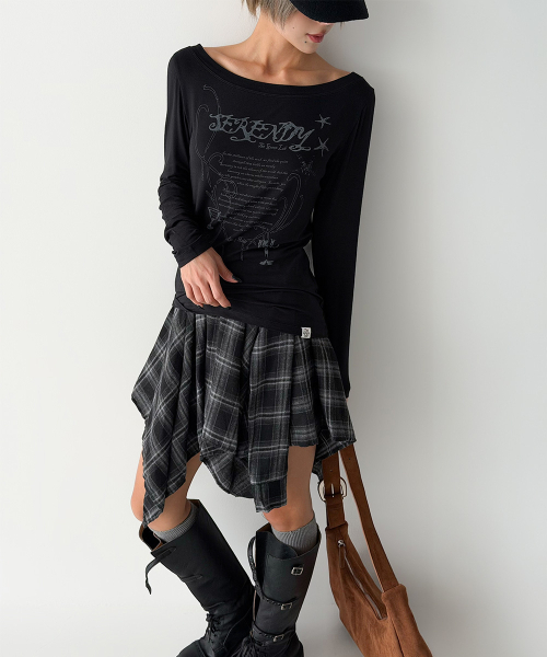 THE GREEN LAB（ザグリーンラボ）の「オフショルダーグラフィックロングスリーブ[ブラック]（Tシャツ/カットソー・レディース・その他・FREE）」の3枚目の写真