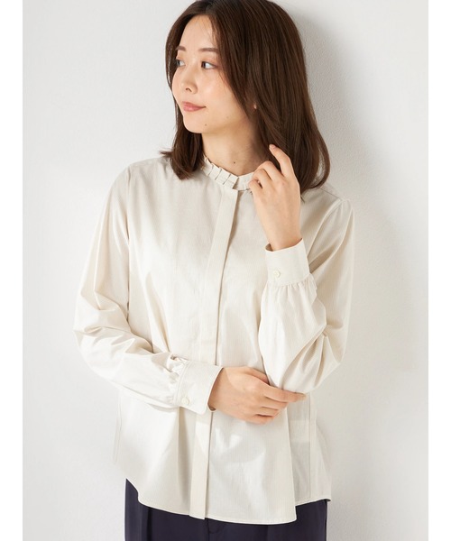 McGREGOR(マックレガー)の「花柄ジャガードフリルシャツ(シャツ/ブラウス・レディース・ブルー/サンドベージュ・M/L)」の3枚目の写真