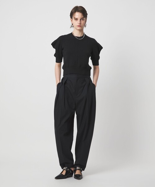 ASTRAET（アストラット）の「＜ASTRAET＞コットン 16G  ボリュームショルダー クルーネックニット（ニット/セーター・レディース・ダークブラウン/ライトピンク/ブラック・FREE）」の4枚目の写真