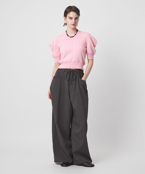 ASTRAET（アストラット）の「＜ASTRAET＞コットン 16G  ボリュームショルダー クルーネックニット（ニット/セーター・レディース・ダークブラウン/ライトピンク/ブラック・FREE）」の14枚目の写真