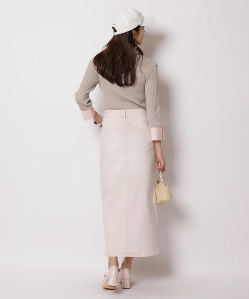 JUSGLITTY（ジャスグリッティー）の「デニムスリムタイトスカート（スカート・レディース・サックスブルー/ピンク・2/1/0）」の14枚目の写真