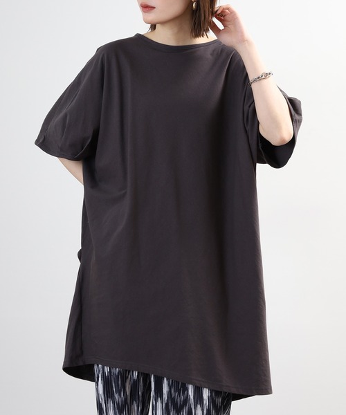 FUNALIVE(ファンアライブ)の「チュニック丈アシメプルオーバー 半袖(Tシャツ/カットソー・レディース・ホワイト/チャコールグレー/ライトブラウン/ブラック/カーキ・LL~3L/M~L)」の4枚目の写真
