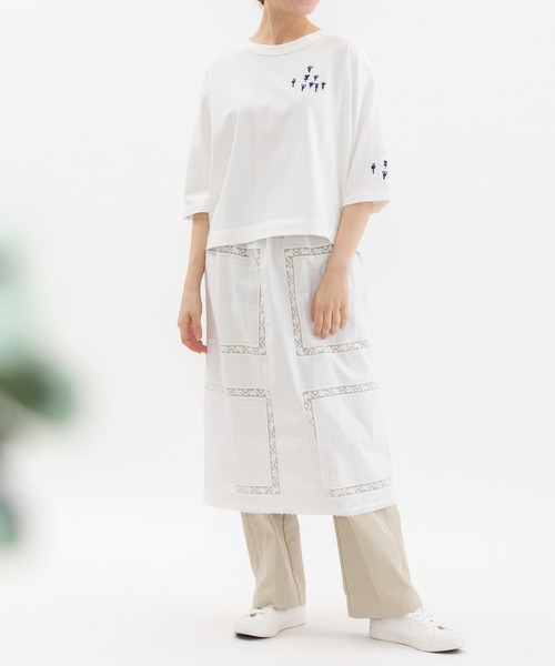 nop de nod(ノップドゥノッド)の「USコットンフラワー刺繍5分袖Tシャツ(Tシャツ/カットソー・レディース・オフホワイト/ライトピンク/ブラック・3)」の18枚目の写真
