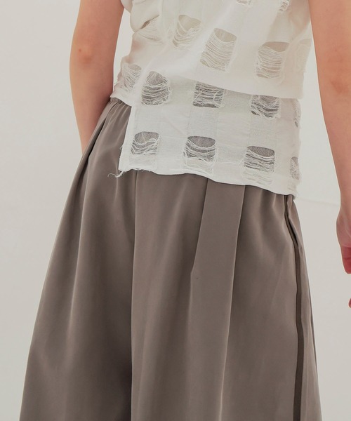 DRESSLAVE(ドレスレイブ)の「gather balloon line pants(ギャザーバルーンラインパンツ)(その他パンツ・レディース・グレー/ブラック・38/36)」の7枚目の写真