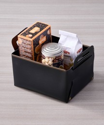 PEARL LIFE（パールライフ）の「フェイクレザー CUBEケース M（収納グッズ）」