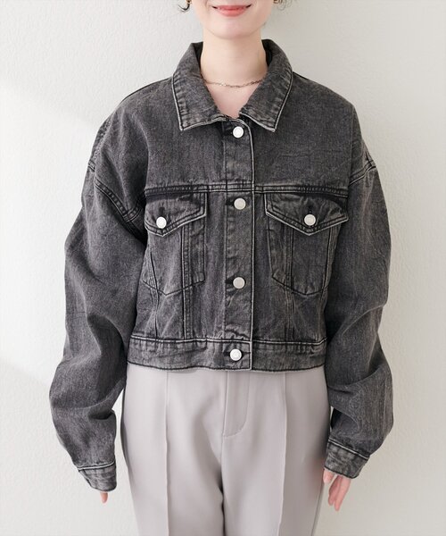 natural couture(ナチュラルクチュール)の「ショートデニムジャケット(デニムジャケット・レディース・ブラック/ブルー/サックスブルー・FREE)」の10枚目の写真