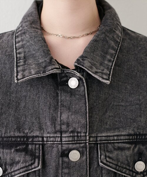 natural couture(ナチュラルクチュール)の「ショートデニムジャケット(デニムジャケット・レディース・ブラック/ブルー/サックスブルー・FREE)」の15枚目の写真