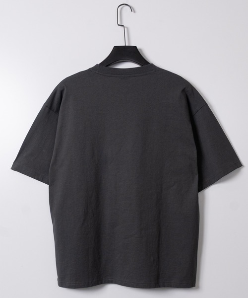 JOHN'S CLOSET（ジョンズクローゼット）の「【15】〔JAWS/ジョーズ〕ポスタープリント ユーズドライク半袖Tシャツ（Tシャツ/カットソー・メンズ・ブラック系1/ホワイト系2/ホワイト系1/ブラック系2・X-LARGE/LARGE/MEDIUM）」の6枚目の写真